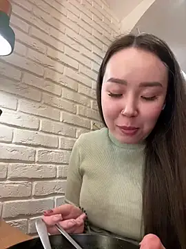 Asian Asami online show from March 2025 06:01:02 PM
