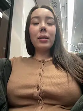Asian Asami online show from February 2025 08:15:01 PM
