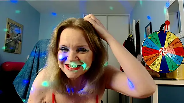 sexyjennyeu online show from December 2025 09:20:02 PM