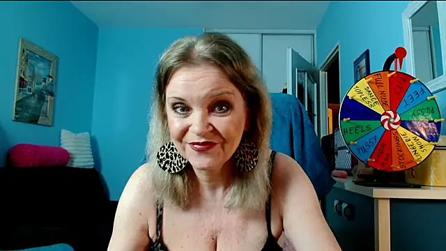 sexyjennyeu online show from December 2025 09:08:02 PM