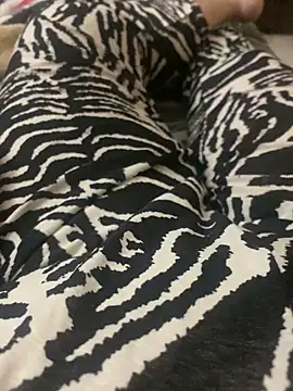 Snapshot of heena13 chatting on November 2025 01:04:01 PM heena13 online show from November 2025 01:04:01 PM