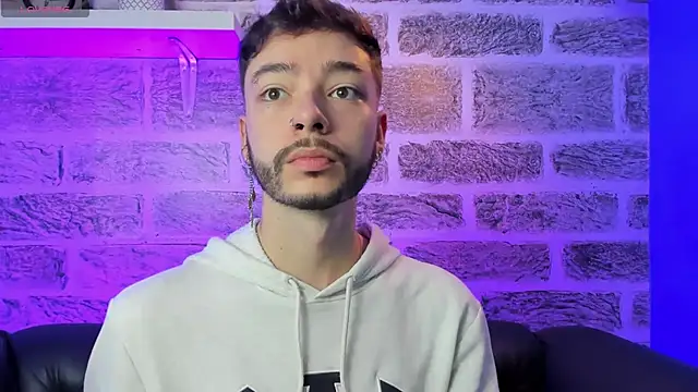 noah ricci online show from November 2025 12:05:01 PM