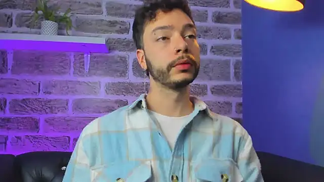 noah ricci online show from April 2026 12:00:01 PM