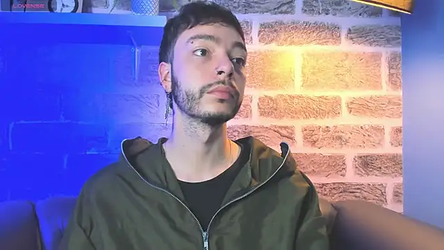 noah ricci online show from November 2025 12:09:01 PM