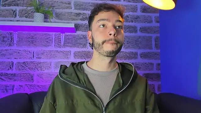 noah ricci online show from April 2026 12:11:01 PM