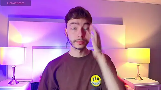 noah ricci online show from October 2025 12:39:01 PM
