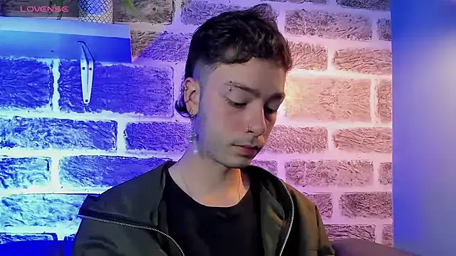 noah ricci online show from September 2025 12:31:02 PM