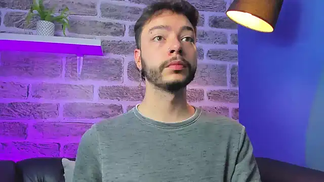 noah ricci online show from April 2026 12:01:02 PM