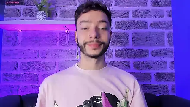 noah ricci online show from January 2026 12:00:01 PM