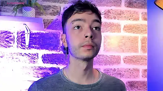 noah ricci online show from September 2025 12:43:02 PM