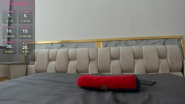 Snapshot of Hanna_lens chatting on December 2025 04:30:01 PM Hanna lens online show from December 2025 04:30:01 PM