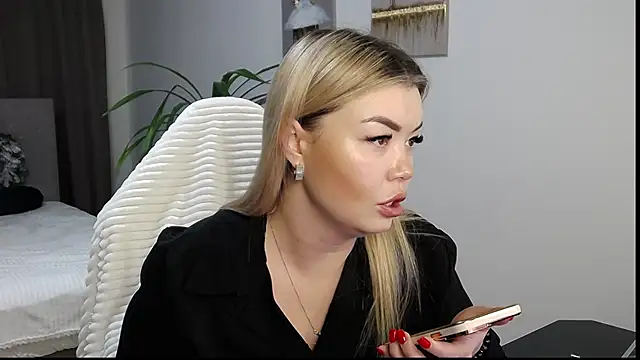 Miakiss ss online show from January 2025 10:12:01 PM