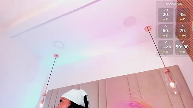 Snapshot of lennacooper chatting on March 2025 02:34:02 PM lennacooper online show from March 2025 02:34:02 PM