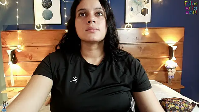 dahiana spark online show from November 2025 08:13:01 PM