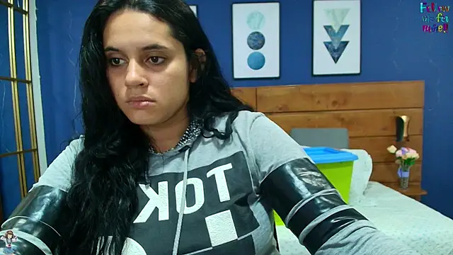 dahiana spark online show from October 2025 08:08:02 PM