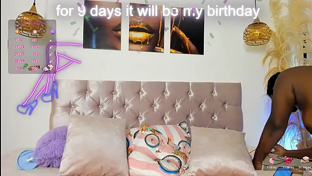 alanavega11 online show from November 2025 12:59:03 PM