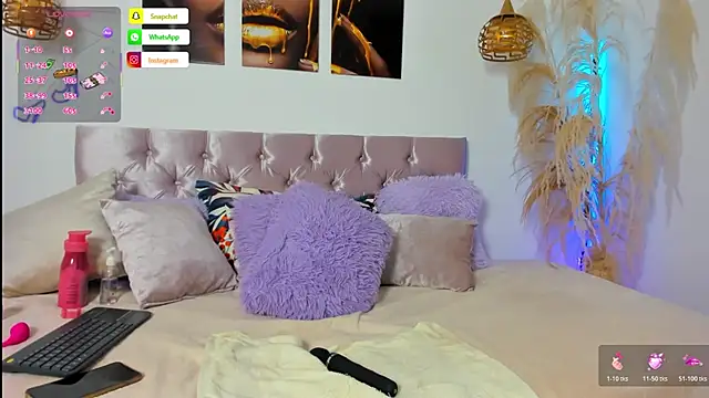 alanavega11 online show from February 2026 12:26:01 PM