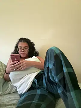 Snapshot of kelsmx chatting on October 2025 07:04:01 PM kelsmx online show from October 2025 07:04:01 PM