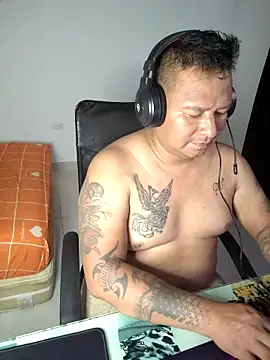 siatodo02 online show from December 2024 03:42:02 AM