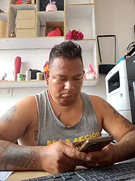 siatodo02 online show from December 2024 04:01:02 PM