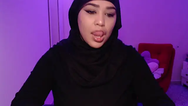 VenussTits97 online show from May 2026 07:33:01 PM