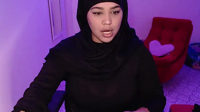 VenussTits97 online show from November 2025 05:45:02 PM