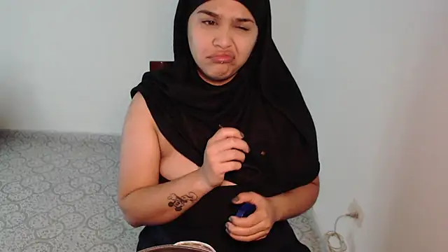 VenussTits97 online show from February 2025 07:49:02 PM