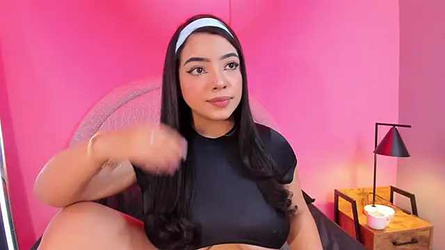 Eva bigboobs online show from October 2025 01:09:01 PM