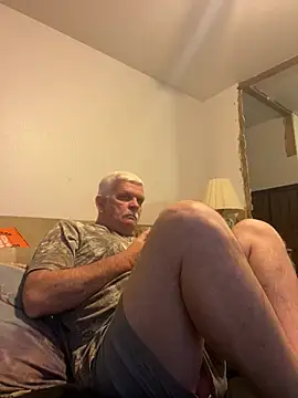 Snapshot of Silver1959 chatting on May 2026 09:19:01 PM Silver1959 online show from May 2026 09:19:01 PM
