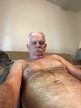 Snapshot of Silver1959 chatting on June 2026 07:02:02 PM Silver1959 online show from June 2026 07:02:02 PM