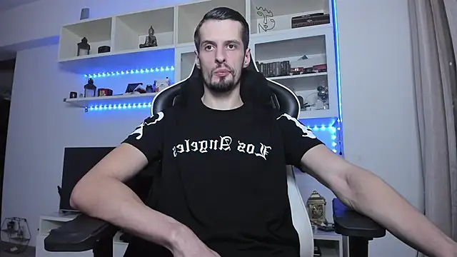 ToddClaytonn online show from October 2025 11:05:02 PM