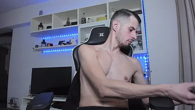 ToddClaytonn online show from November 2025 02:15:01 AM