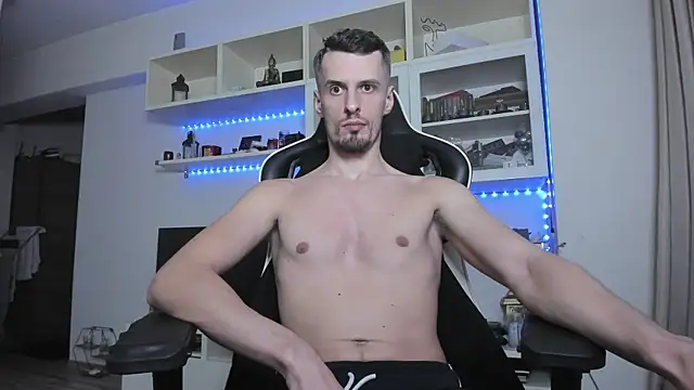 ToddClaytonn online show from December 2025 05:03:02 PM