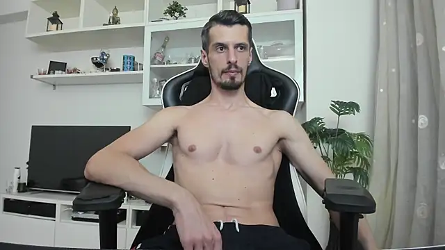 ToddClaytonn online show from July 2026 01:11:01 PM