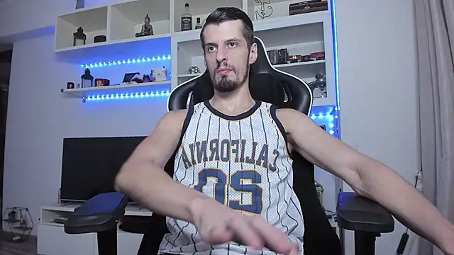 ToddClaytonn online show from October 2025 12:31:01 AM