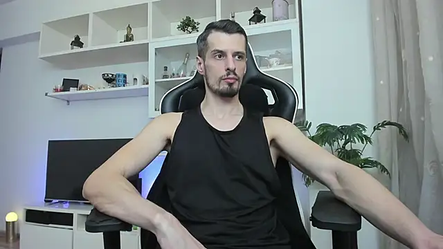 ToddClaytonn online show from March 2026 10:33:02 PM