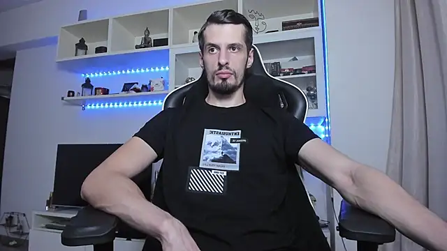 ToddClaytonn online show from October 2025 11:44:02 PM