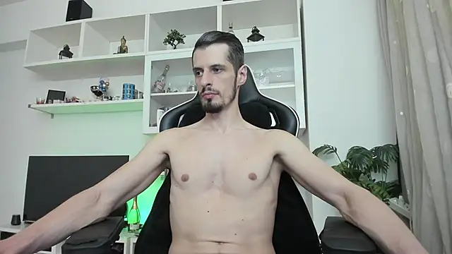 ToddClaytonn online show from June 2026 10:18:02 PM