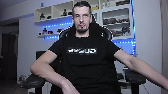 ToddClaytonn online show from November 2025 12:10:02 AM