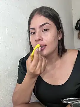 Snapshot of Sofia__cute3 chatting on February 2026 08:07:01 PM Sofia cute3 online show from February 2026 08:07:01 PM