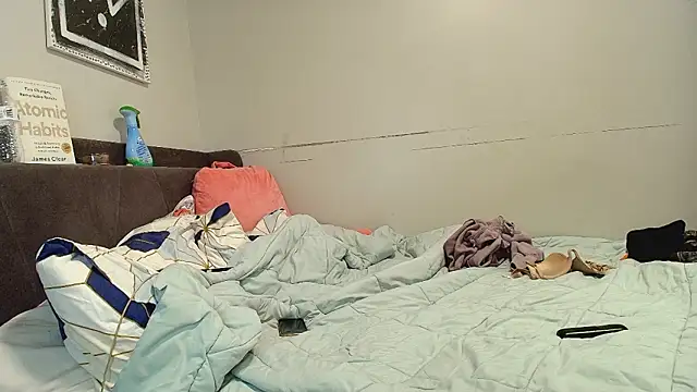 Naomiruty online show from March 2026 03:01:01 AM