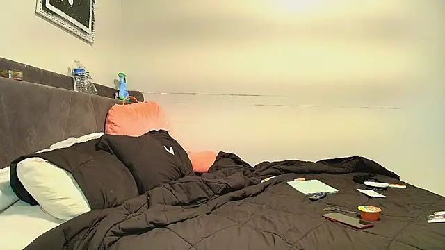 Naomiruty online show from March 2026 03:08:02 AM