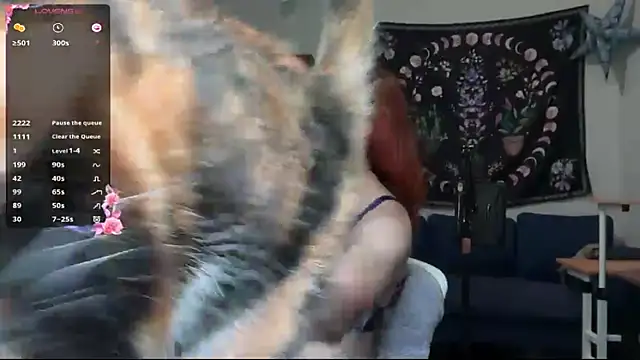 Snapshot of Aria_Fields chatting on May 2026 04:35:01 PM Aria Fields online show from May 2026 04:35:01 PM