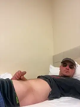 Snapshot of paul_daniel chatting on November 2025 05:34:01 PM paul daniel online show from November 2025 05:34:01 PM