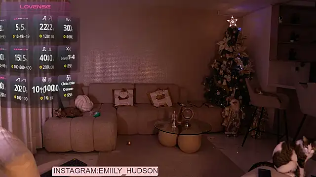 Snapshot of emily_huddson_ chatting on December 2025 01:00:01 AM emily huddson online show from December 2025 01:00:01 AM