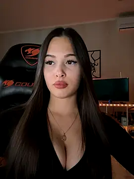 Snapshot of EricaWalls chatting on September 2025 07:25:01 PM EricaWalls online show from September 2025 07:25:01 PM