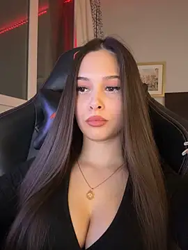 EricaWalls online show from February 2026 07:11:02 PM