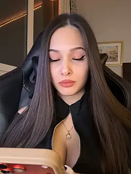 EricaWalls online show from February 2026 06:41:01 PM