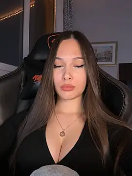 EricaWalls online show from April 2026 09:04:01 PM