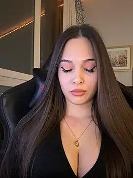 EricaWalls online show from January 2026 04:35:02 PM